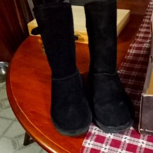 Bear paw boots